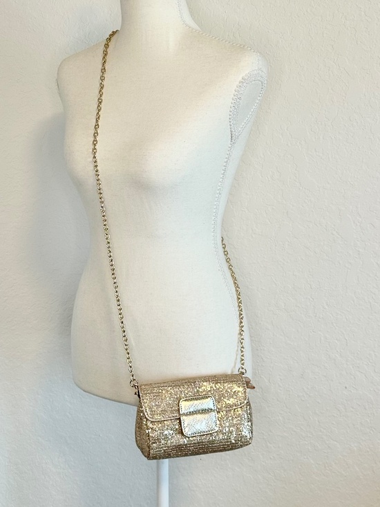 Lord & Taylor Vintage Gold Mesh Evening Bag - Picture 7 of 10